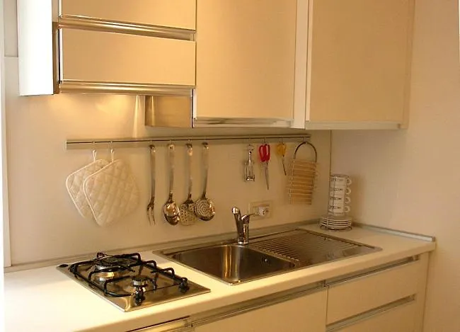 Venetian Apartment *