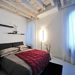 Διαμέρισμα Venetian *