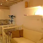 Venetian Βενετία